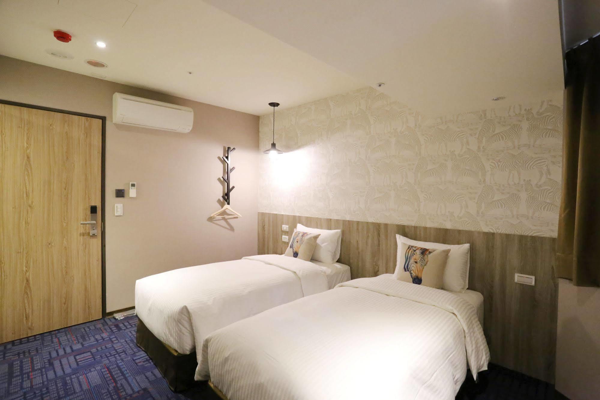 Ark Hotel - Changan Fuxing方舟商業股份有限公司 Тайбэй Экстерьер фото